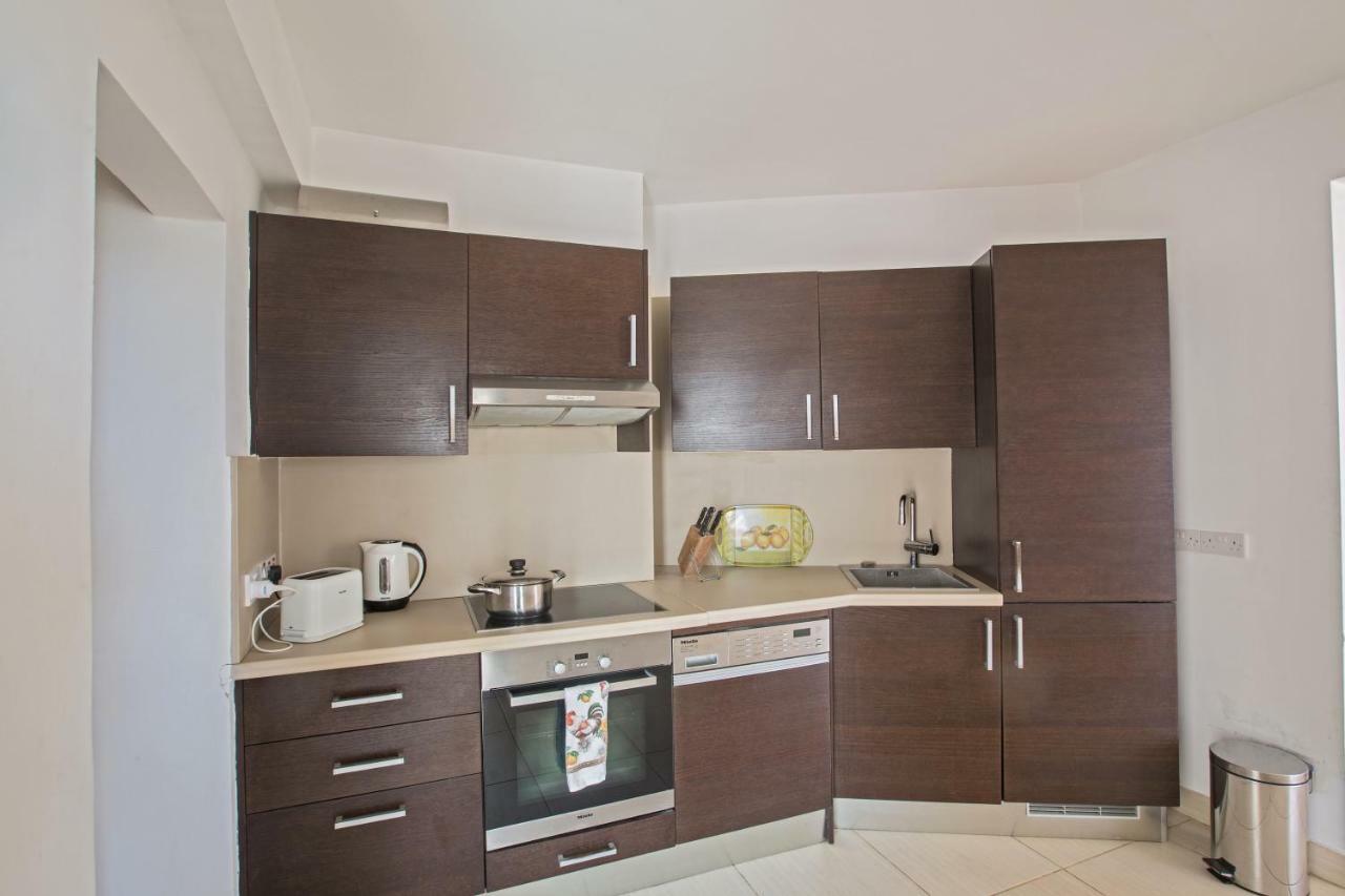 Pallinio Apartment Protarász Kültér fotó